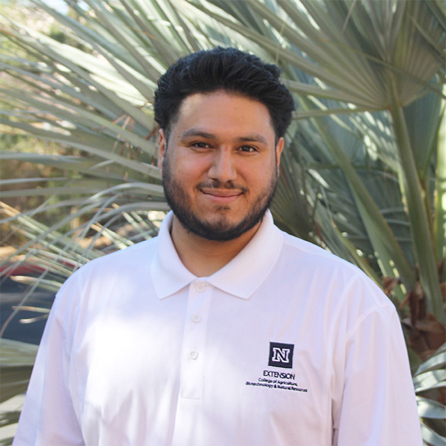 Photo of Carlos Reynoso-Reyes, Extension