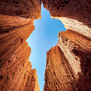 Cathedral Gorge Looking Up