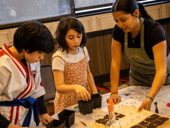 Children receiving RMA education at the Small Farms Conference
