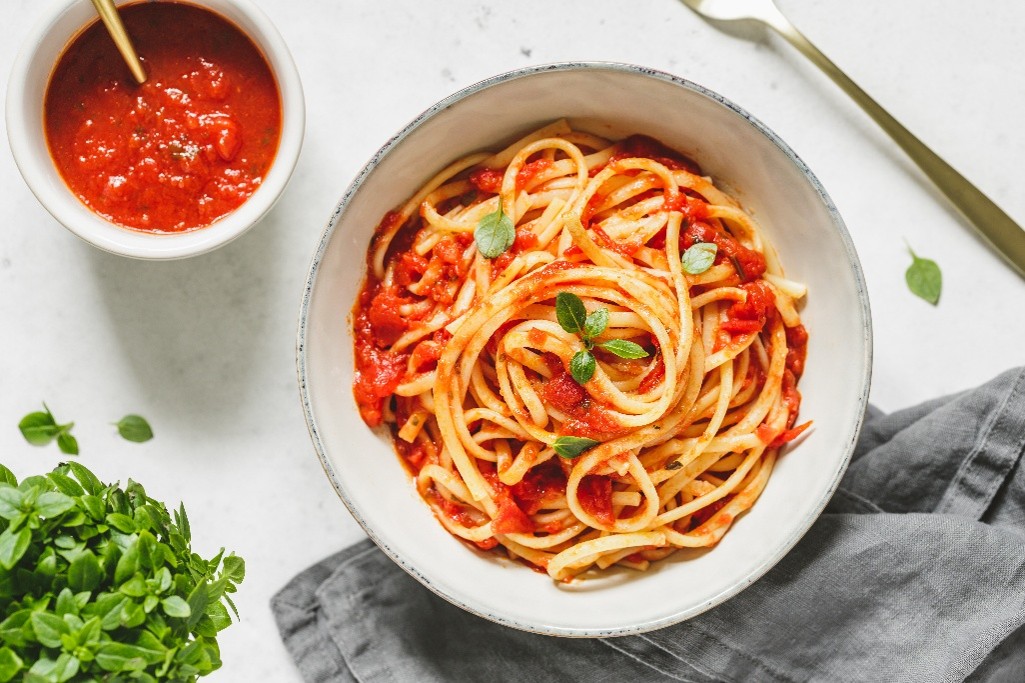 Pasta with Garden Sauce