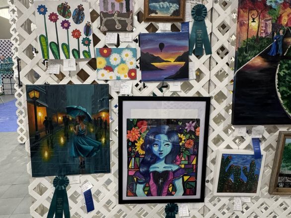 Pictures of paintings 